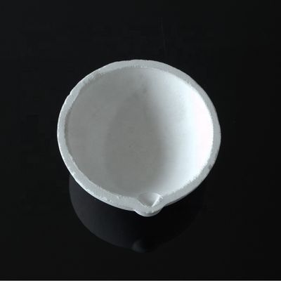 China Crisol de cerámica del cuarzo fundido de la resistencia térmica modificado para requisitos particulares para el laboratorio proveedor