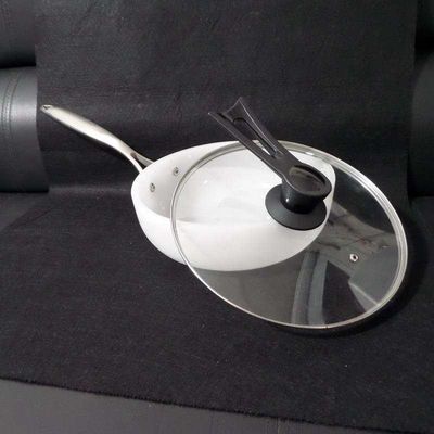 China 99,99% productos de encargo del cuarzo de la pureza, cacerola blanca lechosa del vidrio de cuarzo proveedor